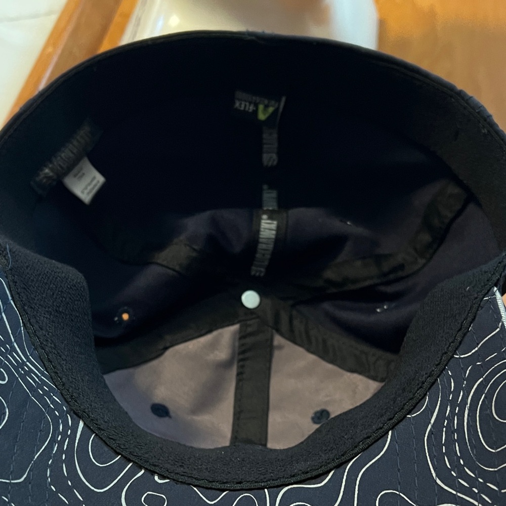 Navy Men's Performance Baseball Cap - Picture 7 of 7
